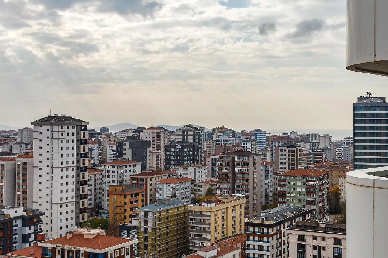 Modern Apartment With Fantastic City Near Kadikoy